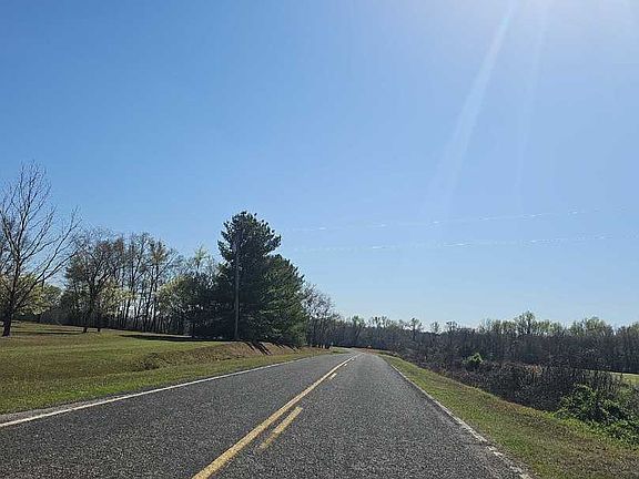 5th image of 2388 Misty Bend Rd