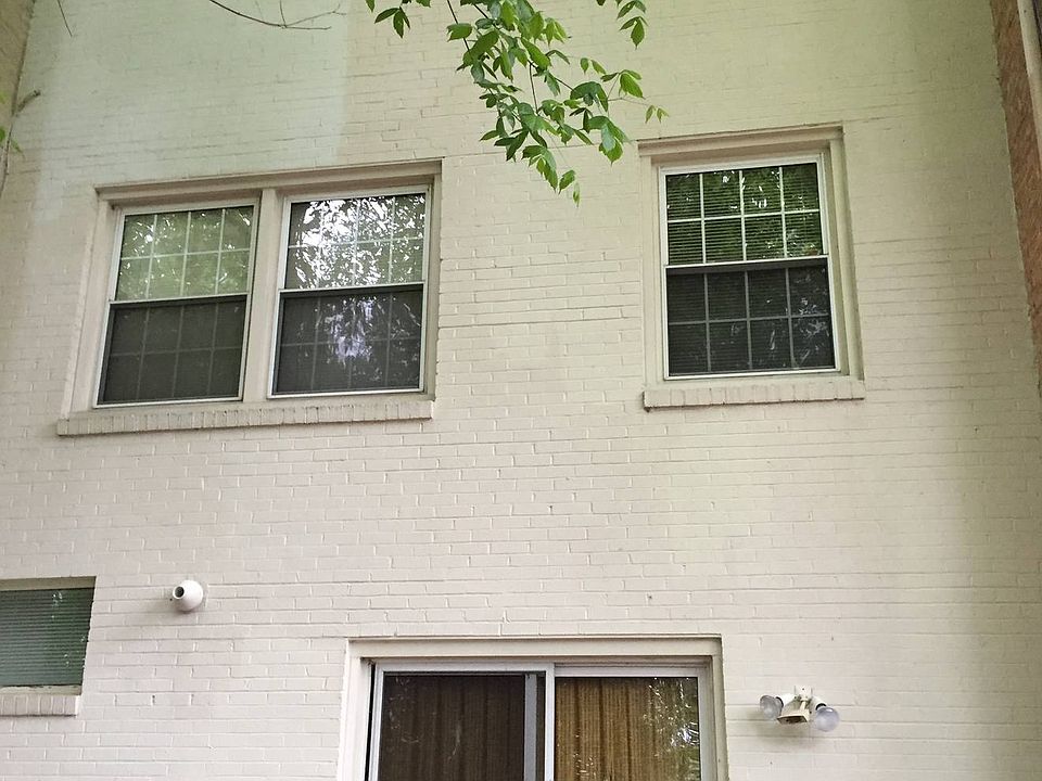2nd image of 14813 Haymarket Ln