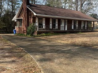 2303 Shadybrook Ln, Dothan, AL 36303