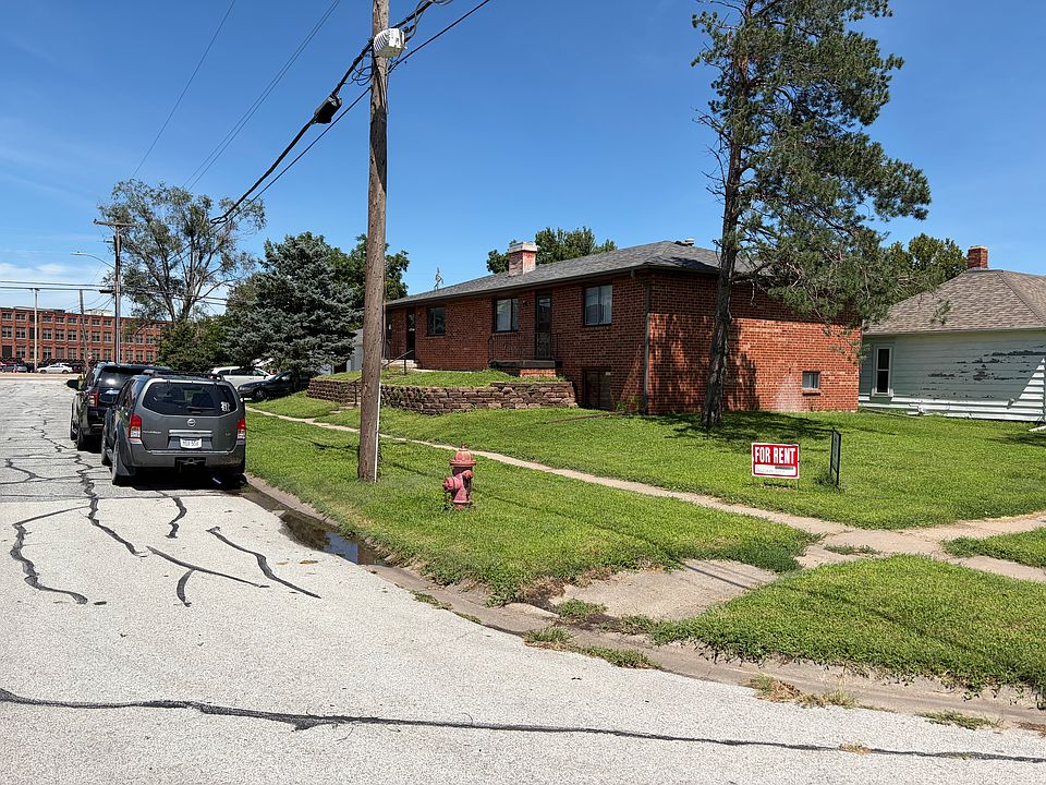 1st image of 4502 N 66th St