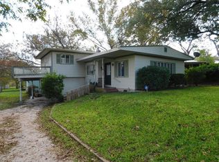 405 Plum St, Fredericksburg, TX 78624