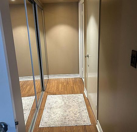 5th image of 200 Victoria St #1518