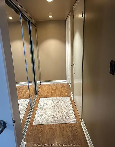 200 Victoria St #1518 — Photo 5