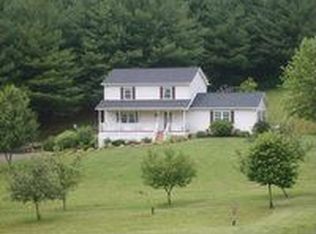 1089 Waterberry Rd, Woodlawn, VA 24381
