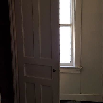 4th image of 489 Northampton St