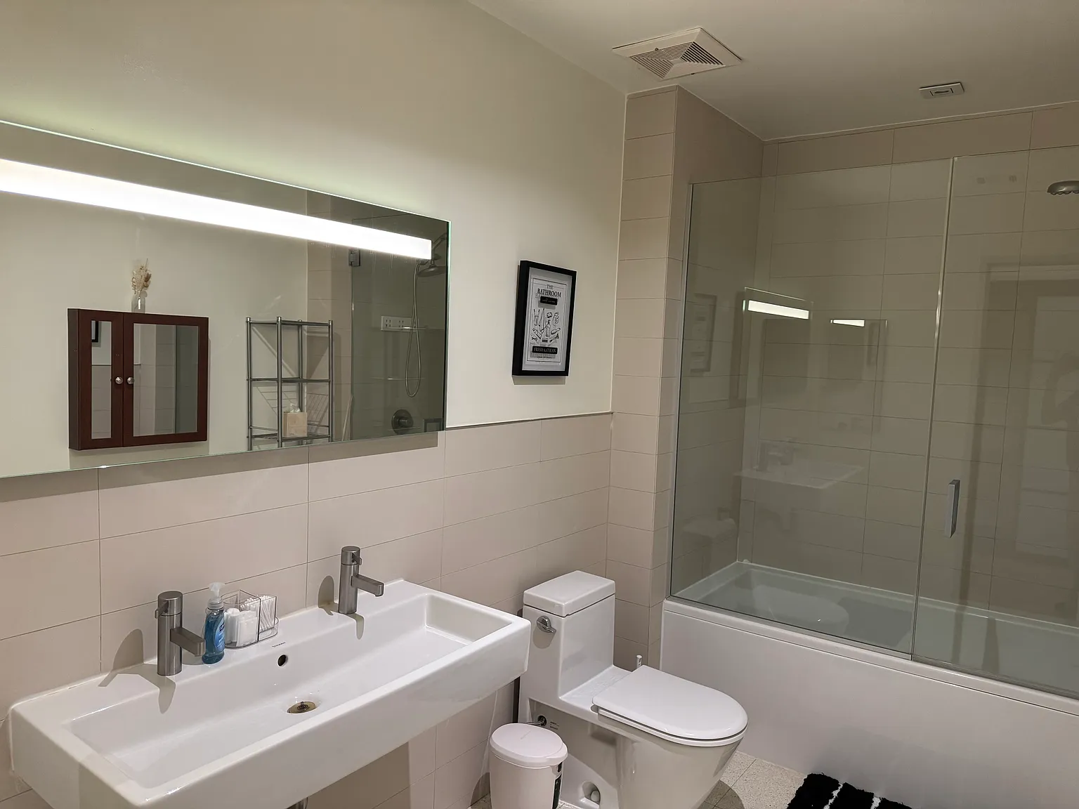 6735 Yucca St — Photo 4