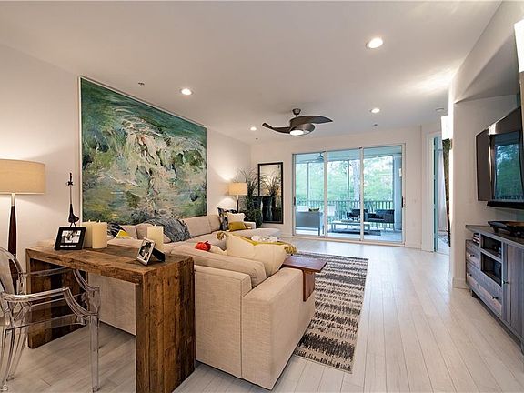 3rd image of 4833 Hampshire Ct #1-203