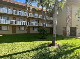 600 Village Green Ct APT C110, Lake Worth, FL 33461