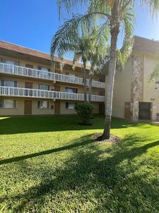 600 Village Green Court #C-110, Lake Worth, FL, 33461