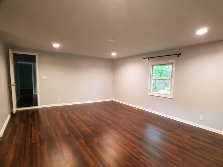 9207 W 50th Ter — Photo 36