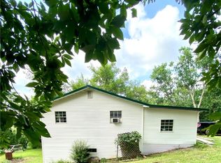 109 1/2 Hillcrest Dr, Ripley, WV 25271