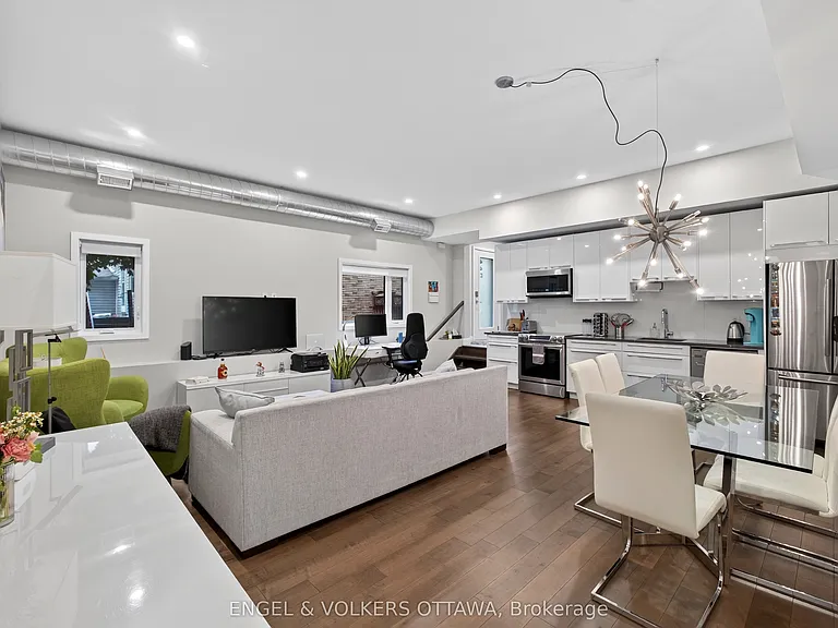 44 Byron Ave #D — Photo 14