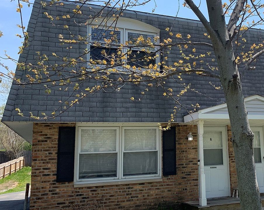 1st image of 209 Laurel Dr #A
