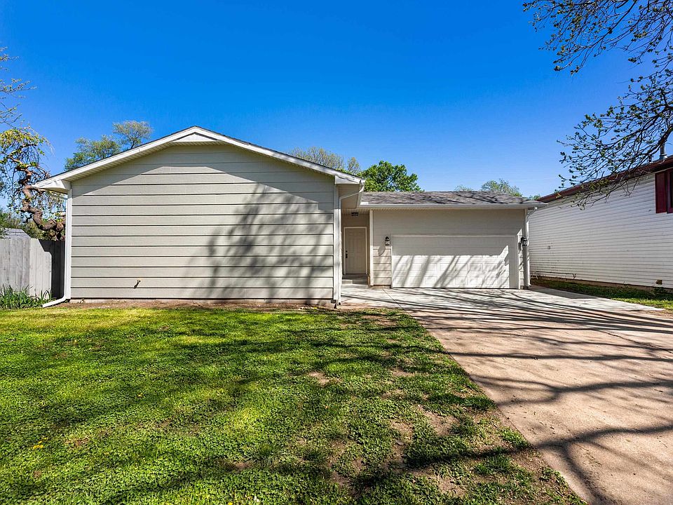 1st image of 2714 W Anita Ave