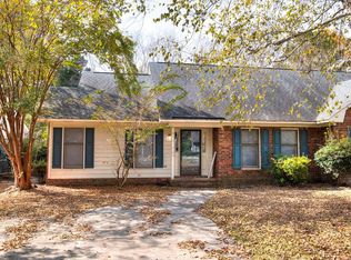 910 Grimble Ct, Sumter, SC 29150