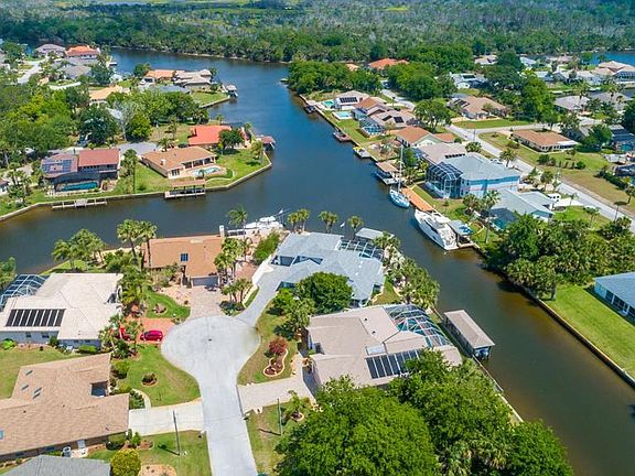 3rd image of 24 Creek Ct