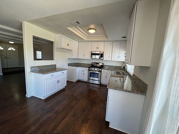 4th image of 4171 Shady Glade Dr