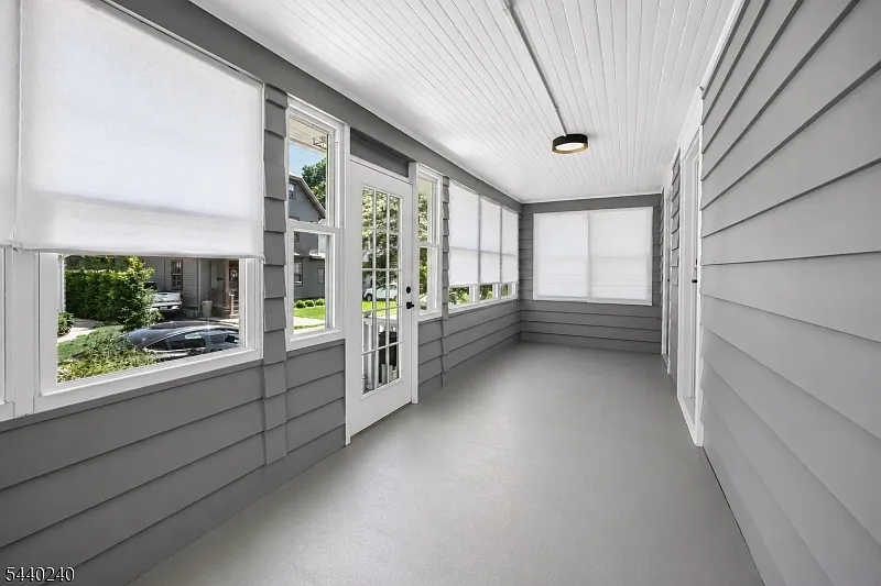 5 bed, 4.0 bath, $8,495 — Photo 3