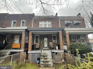 1613 R St SE, Washington, DC 20020