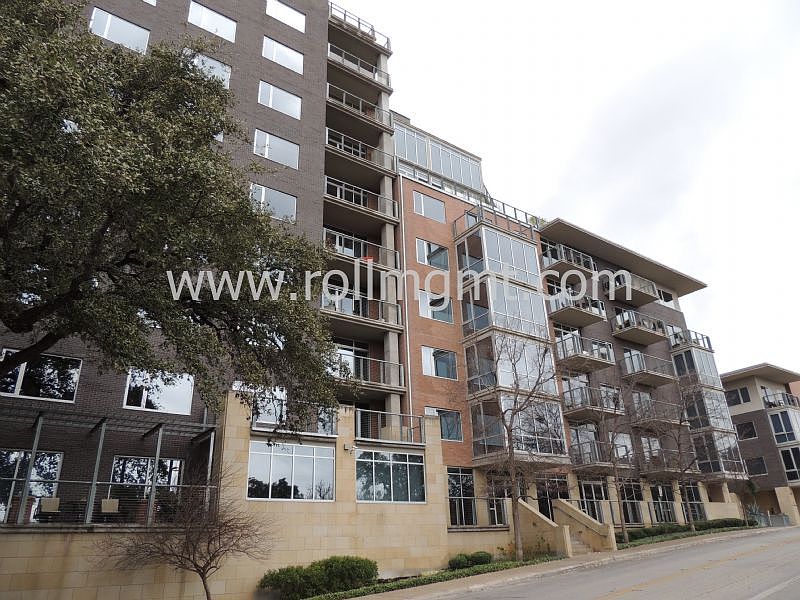 Luxury Downtown Condo