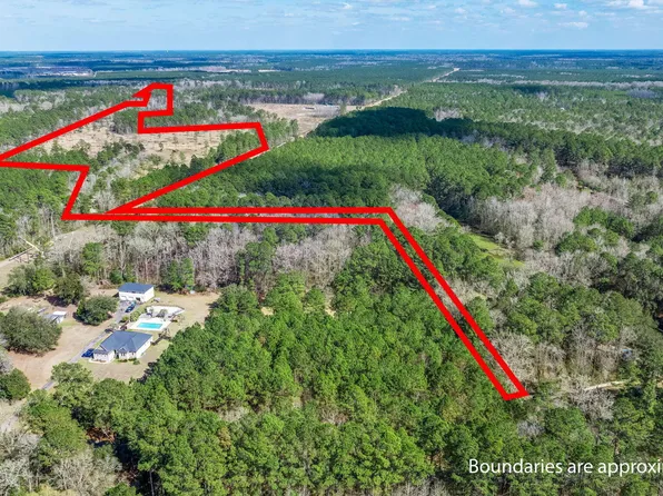 456 Breezewood Ln, Cottageville, SC 29435