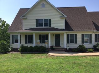 749 Blue Barn Rd, Wake, VA 23176