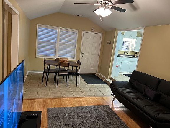 5th image of 102 N Main St #5
