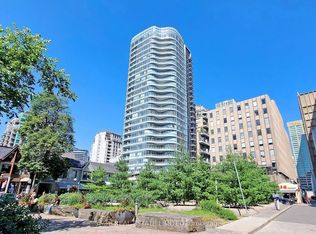 88 Cumberland St #2102, Toronto, ON M5R 0C8