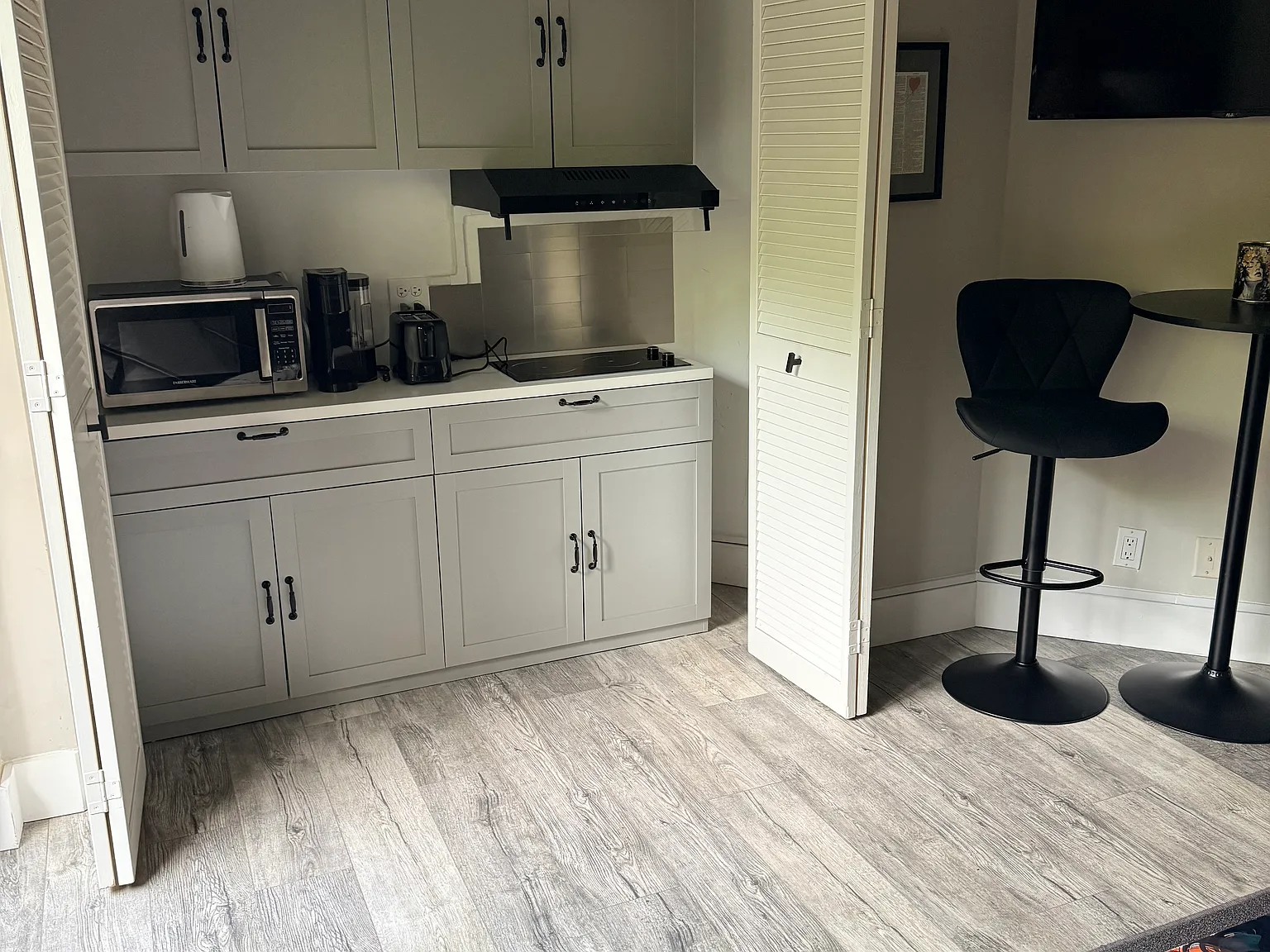 1 bed, 200 sqft, $1,500 — Photo 3