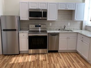 121 N 21st St #1RR, Philadelphia, PA 19103