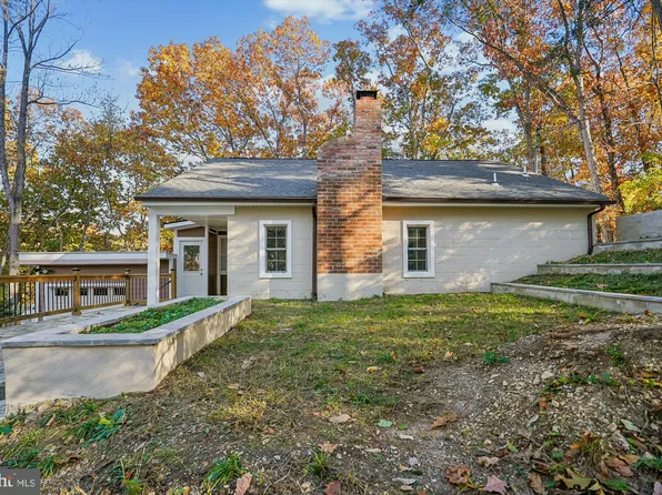 598 Timber Ln, Bluemont, VA 20135