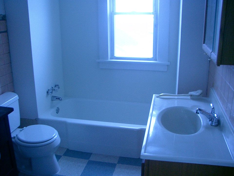 1st image of 3273 S Park Ave