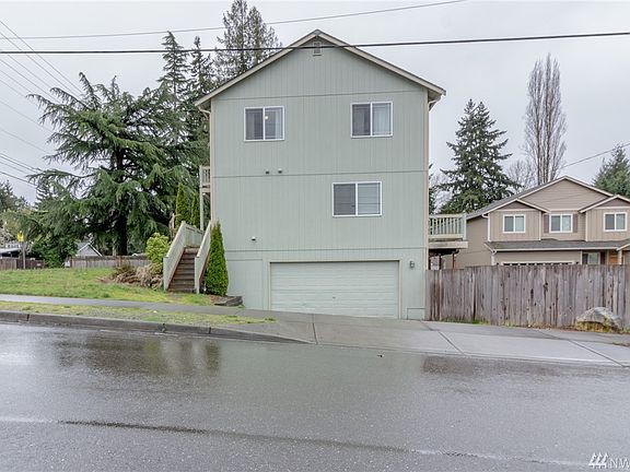 2nd image of 9202 S Yakima St S