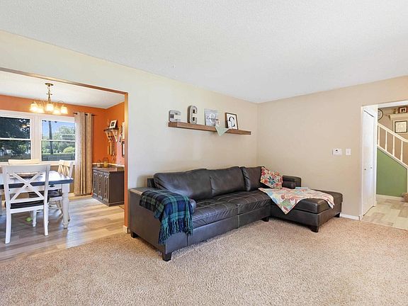 5th image of 1900 Valley Vista Dr