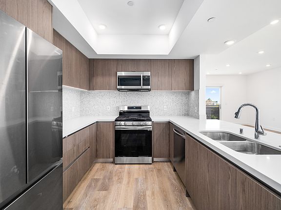 2nd image of 5153 Maplewood Ave #342863209