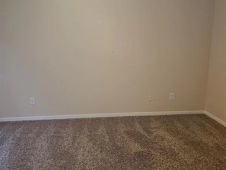 10319 Moonset Ln — Photo 11