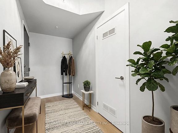 4th image of 3237 Bayview Ave #307