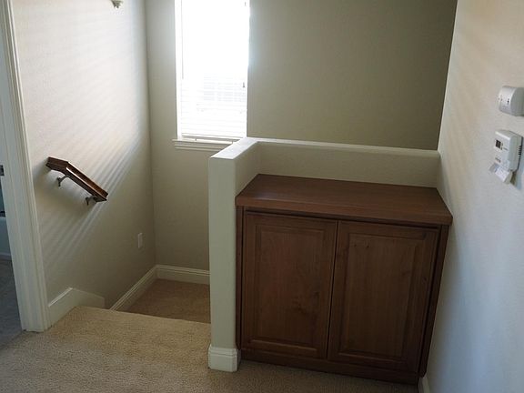 3rd image of 1131 Willow Village Sq