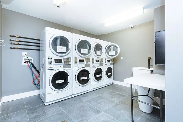 Rented by Nooklyn NYC LLC | media 15