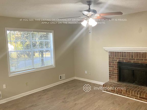 4th image of 1021 Coker Cir NW