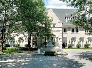 52C Post Rd, Toronto, ON M3B 3R4