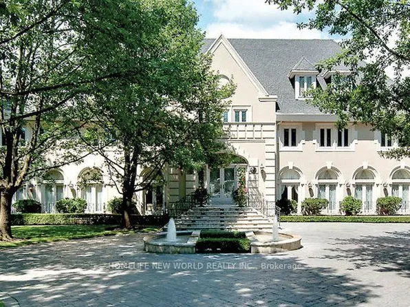 52C Post Rd, Toronto, ON M3B 3R4