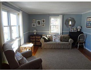 4th image of 93 Hillside Dr
