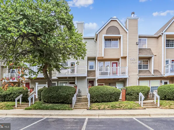 5821 Inman Park Cir APT 120, North Bethesda, MD 20852