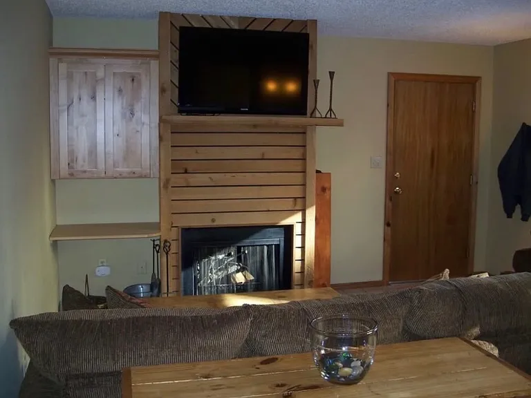 216 Pitkin St #1 — Photo 7