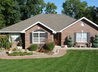 410 Eastland Dr, Jefferson City, MO 65101