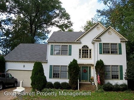 1st image of 102 Gorham Ct