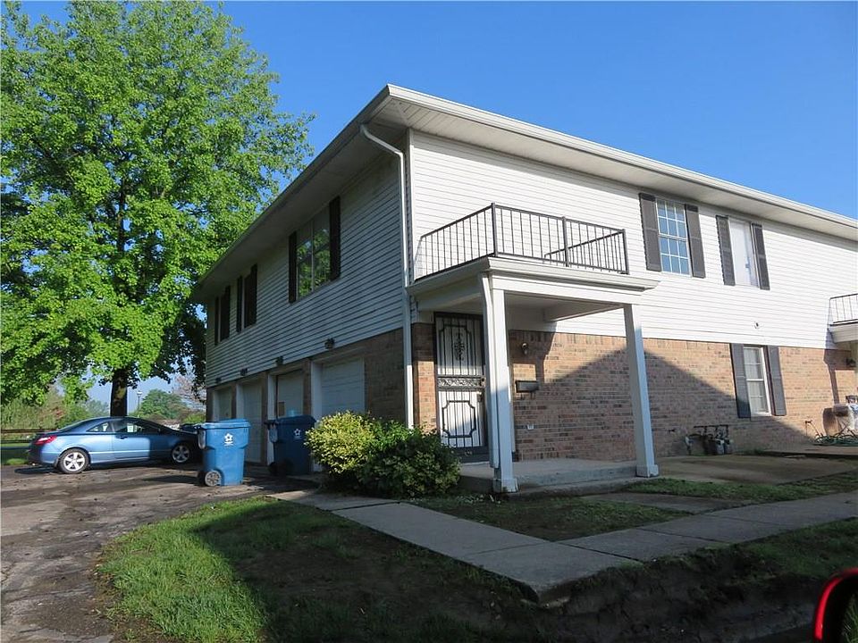 1st image of 10015 E Penrith Dr