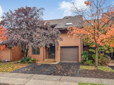 50 Sullivan Dr, West Orange, NJ, 07052