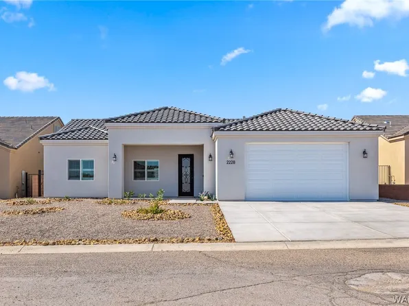 2228 E Twins Dr, Fort Mohave, AZ 86426